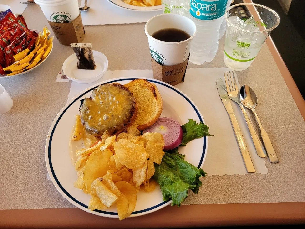 2_gg3Ud018svc1ajoazf4mv5gz_o81ygz.jpg?type=e1920_std