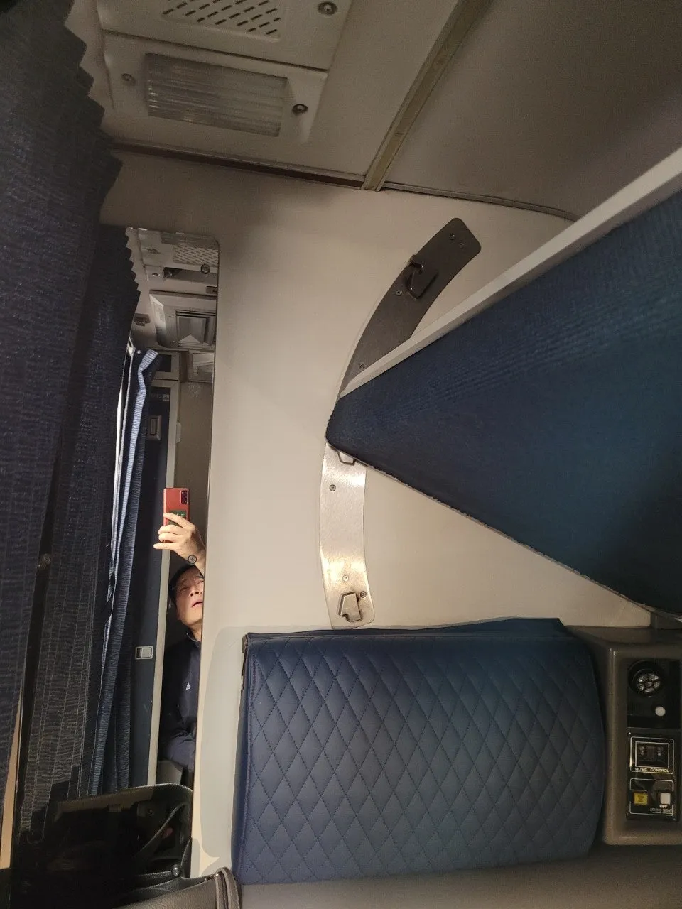 j_fjfUd018svcp6ni5r76zuw6_o81ygz.jpg?type=e1920_std