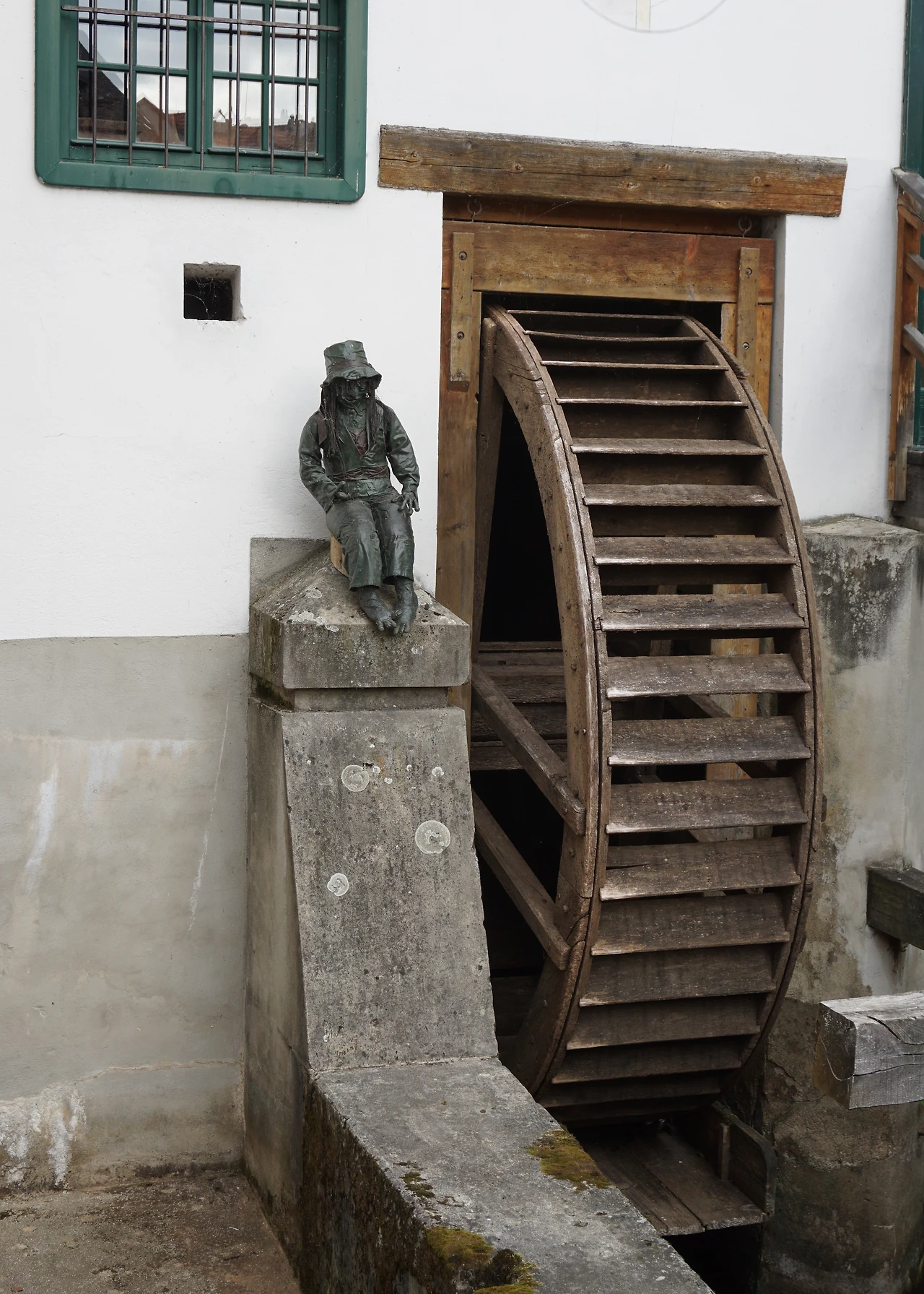 물레방아도 지나자.JPG