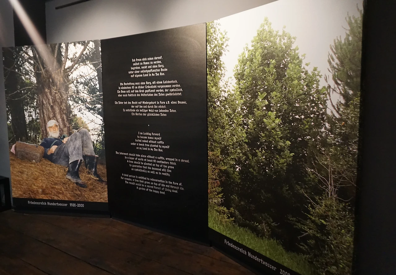 왼쪽이 훈데르트바서.JPG