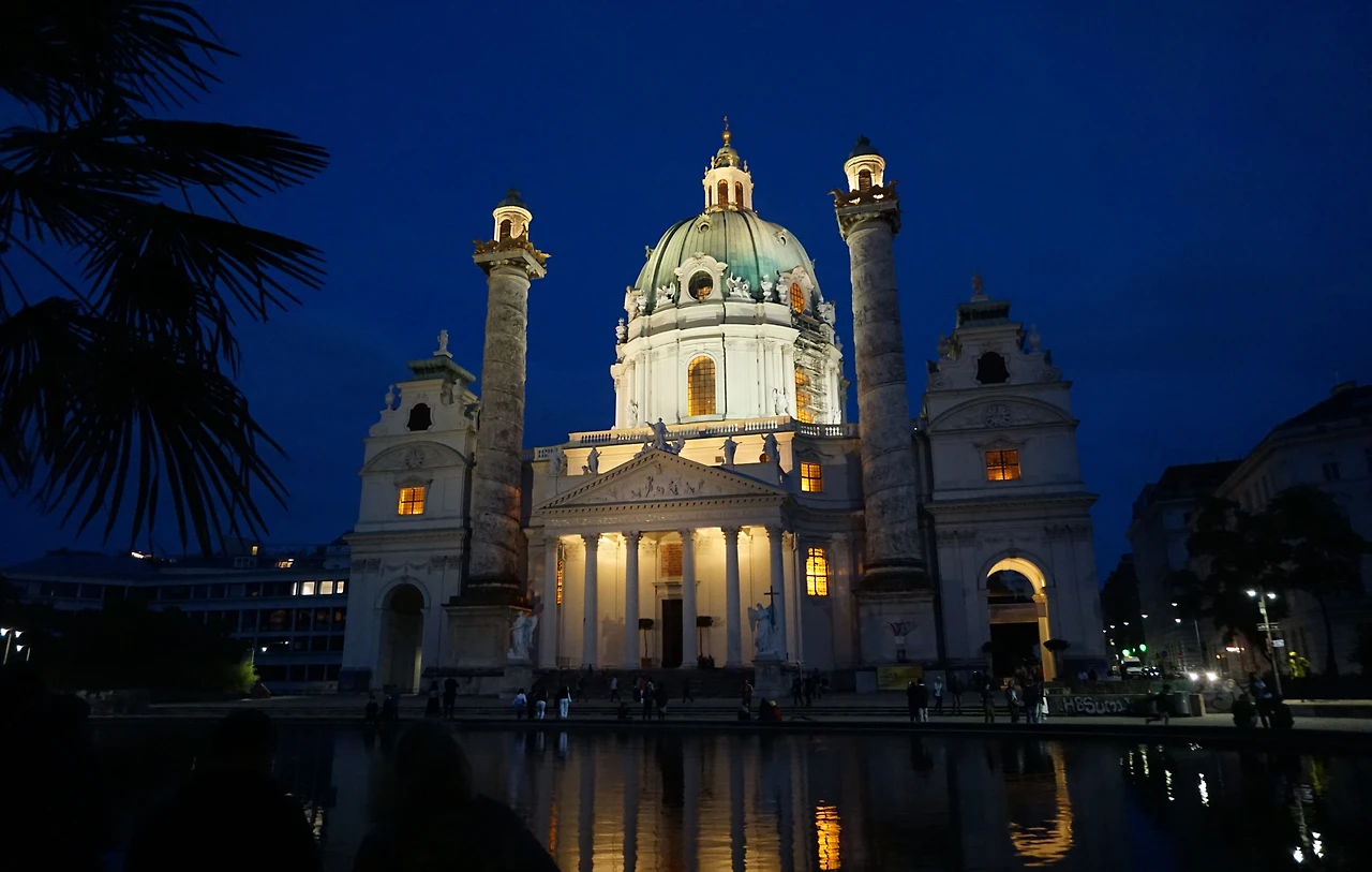 음악회 6 저녁이 더 예뻤던 공연장.JPG