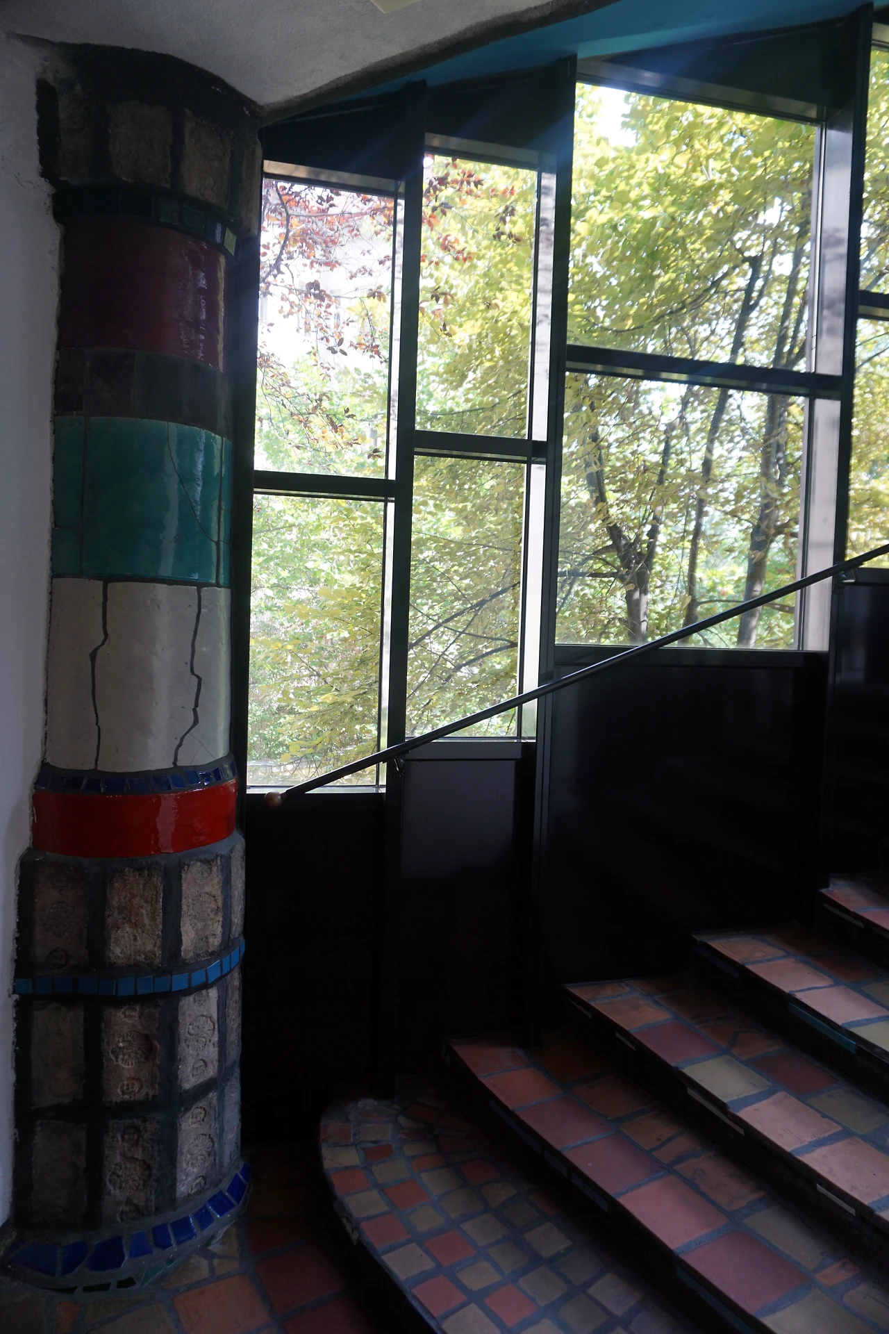 뮤지엄 계단.JPG