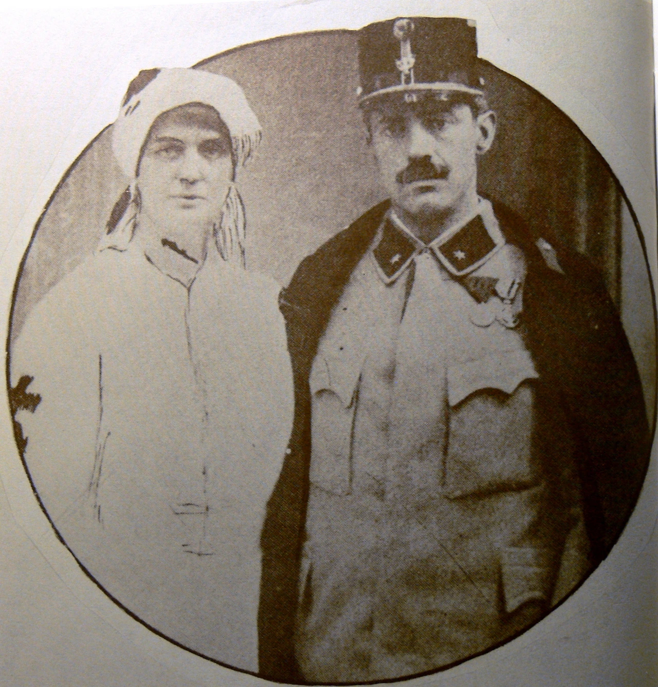 Fritz_and_Harriet_Kreisler_in_1914.jfif