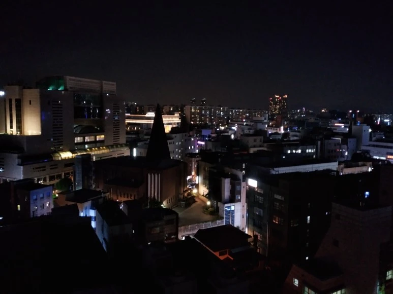 IMG_20170922_212120.jpg?type=w773