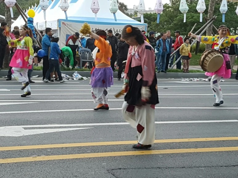 1476017372473.jpeg?type=w773