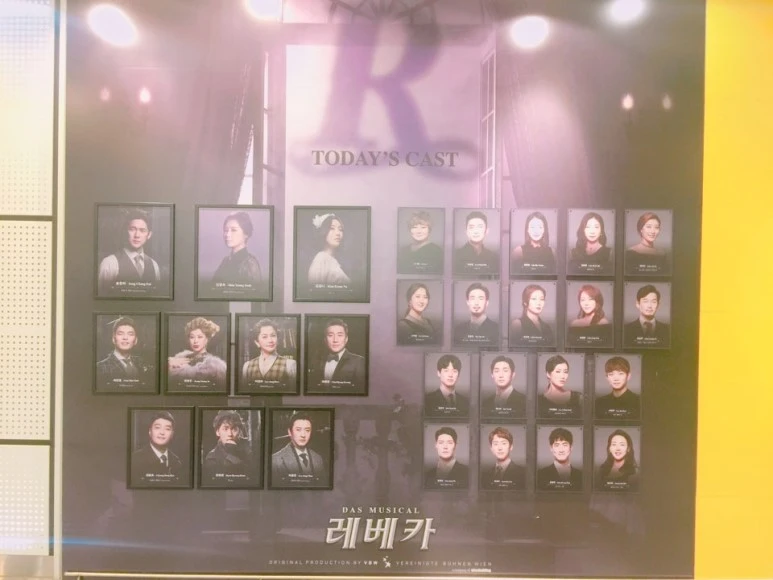 1505651461506.jpg?type=w773