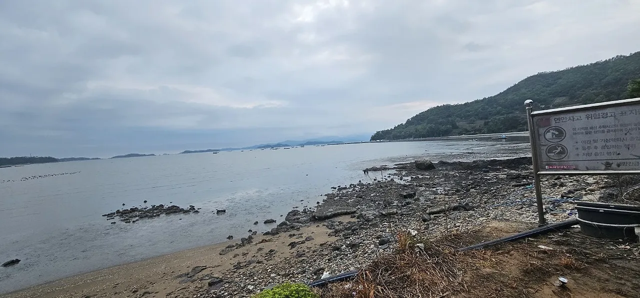 i_53eUd018svc7jw4ndm05osu_1tend1.jpg?type=e1920_std