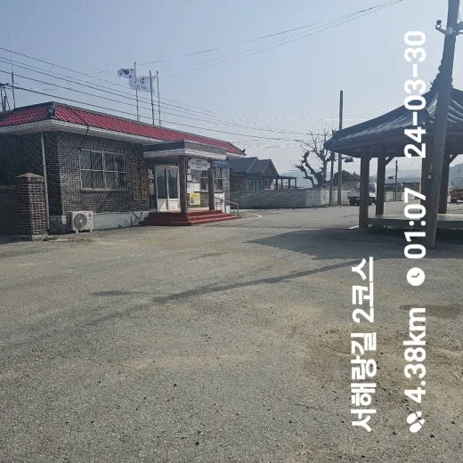 i_58gUd018svc1a7wrn7hq0ffc_1tend1.jpg?type=w520