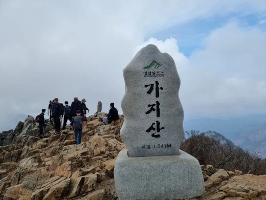 g_17fUd018svcmcr1049zgvu_e5tzrr.jpg?type=w520