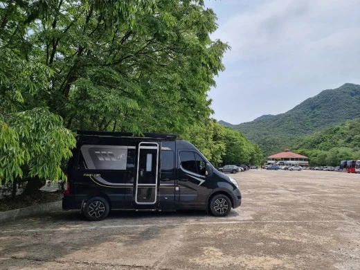 4_i5hUd018svc1sczzj651m668_e5tzrr.jpg?type=w520