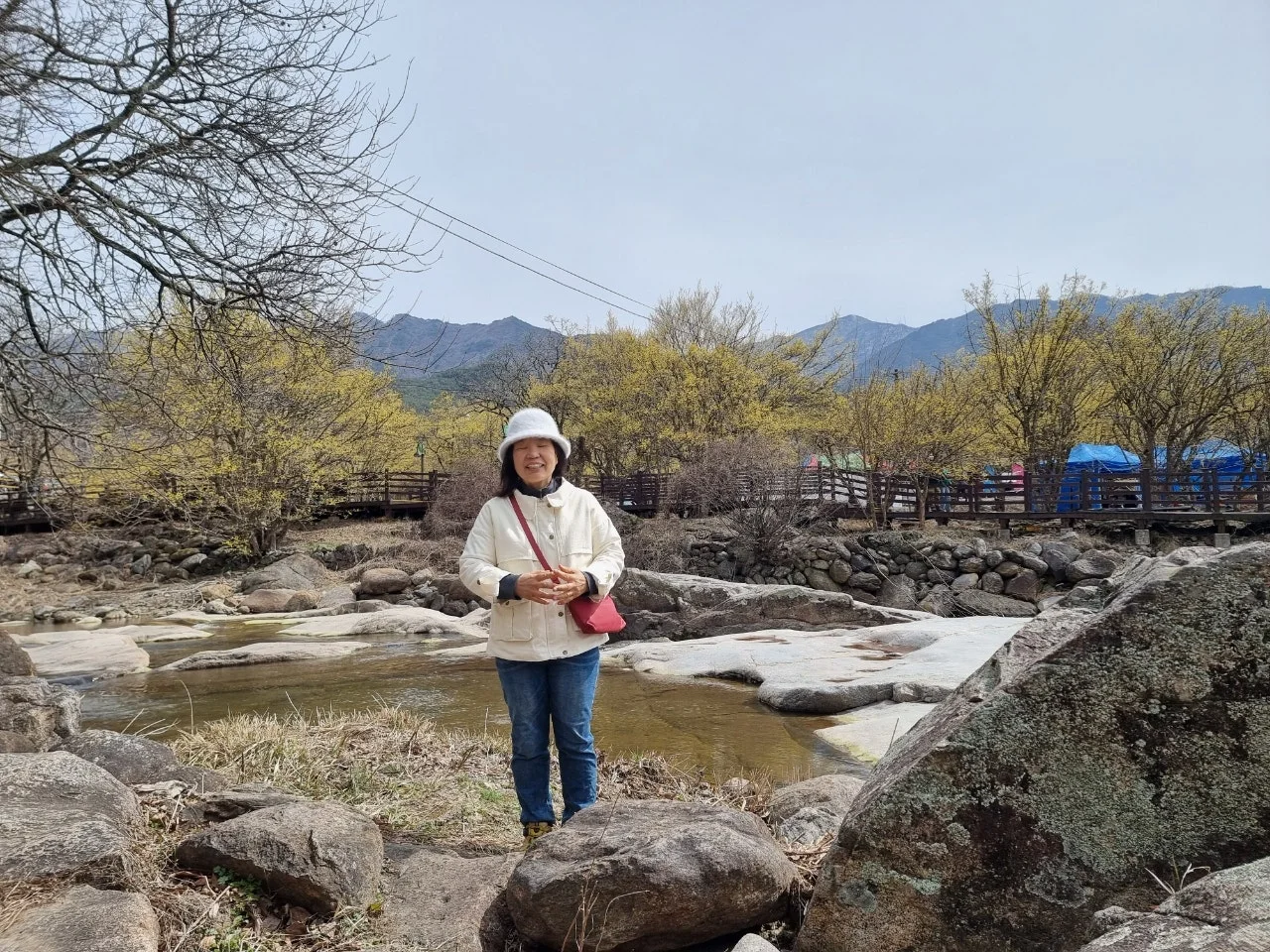 g_0c9Ud018svc1nsbhm90x19vl_e5tzrr.jpg?type=e1920_std