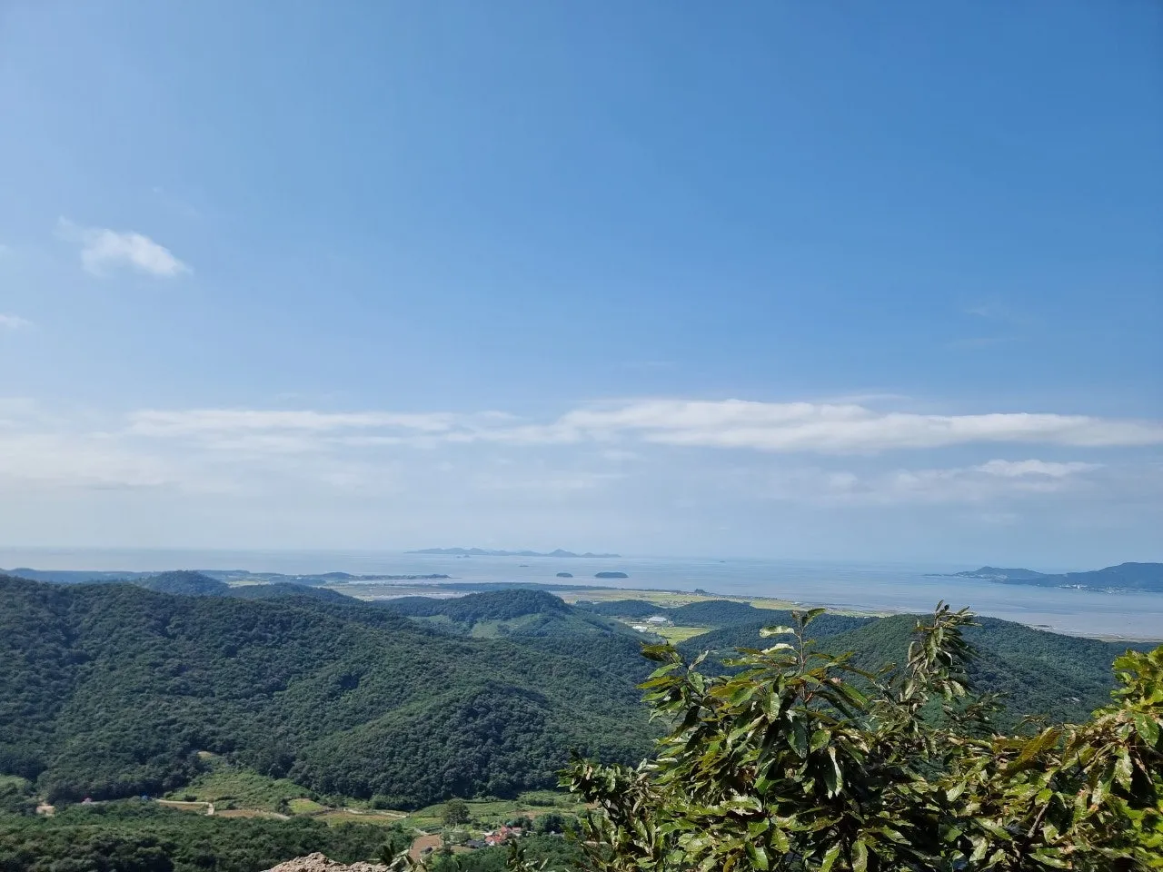 6_e78Ud018svc1vjopl2cevhsg_e5tzrr.jpg?type=e1920_std