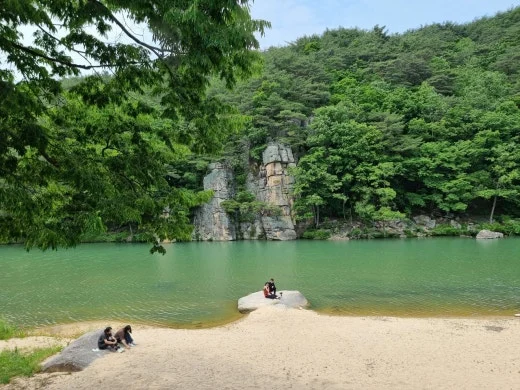 5_a5hUd018svc1rnro34z9nemp_e5tzrr.jpg?type=w520