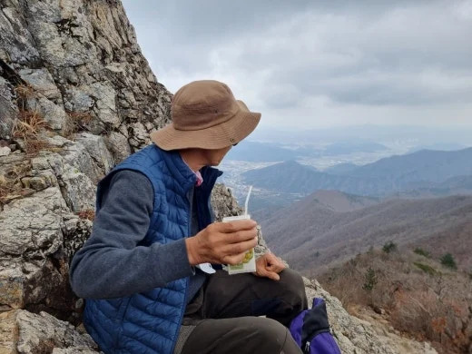 9_2c7Ud018svc1rviso28k433h_1tend1.jpg?type=w520