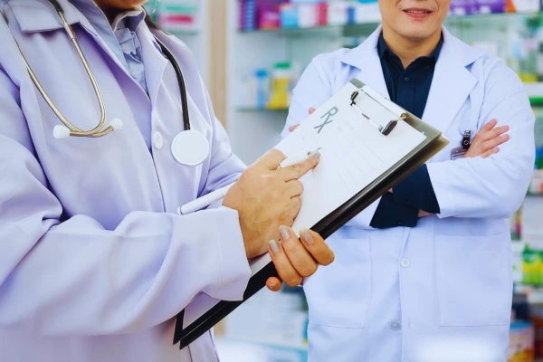 %EC%95%BD%EB%AC%BC%EC%83%81%ED%98%B8%EC%9E%91%EC%9A%A9_%EB%AC%B8%EC%9D%98.png?type=w1