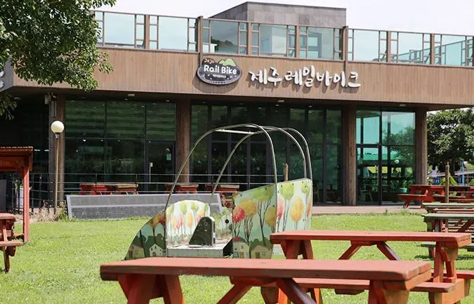 제주도-동쪽-테마파크-제주-레일바이크-액티비티-추천-카페.JPG