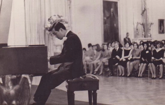 한동일 사진 3.jfif