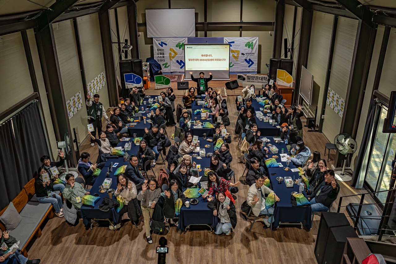 image?src=https%3A%2F%2Fprod-files-secure.s3.us-west-2.amazonaws.com%2F74421875-921a-43a0-a40d-c7f4a9226b07%2F3275881a-c760-472c-b2a5-6c4d713b2156%2FDSC06030-Enhanced-NR.png&blockId=8a6a31cd-d907-4e86-804d-804e2e31fbe4