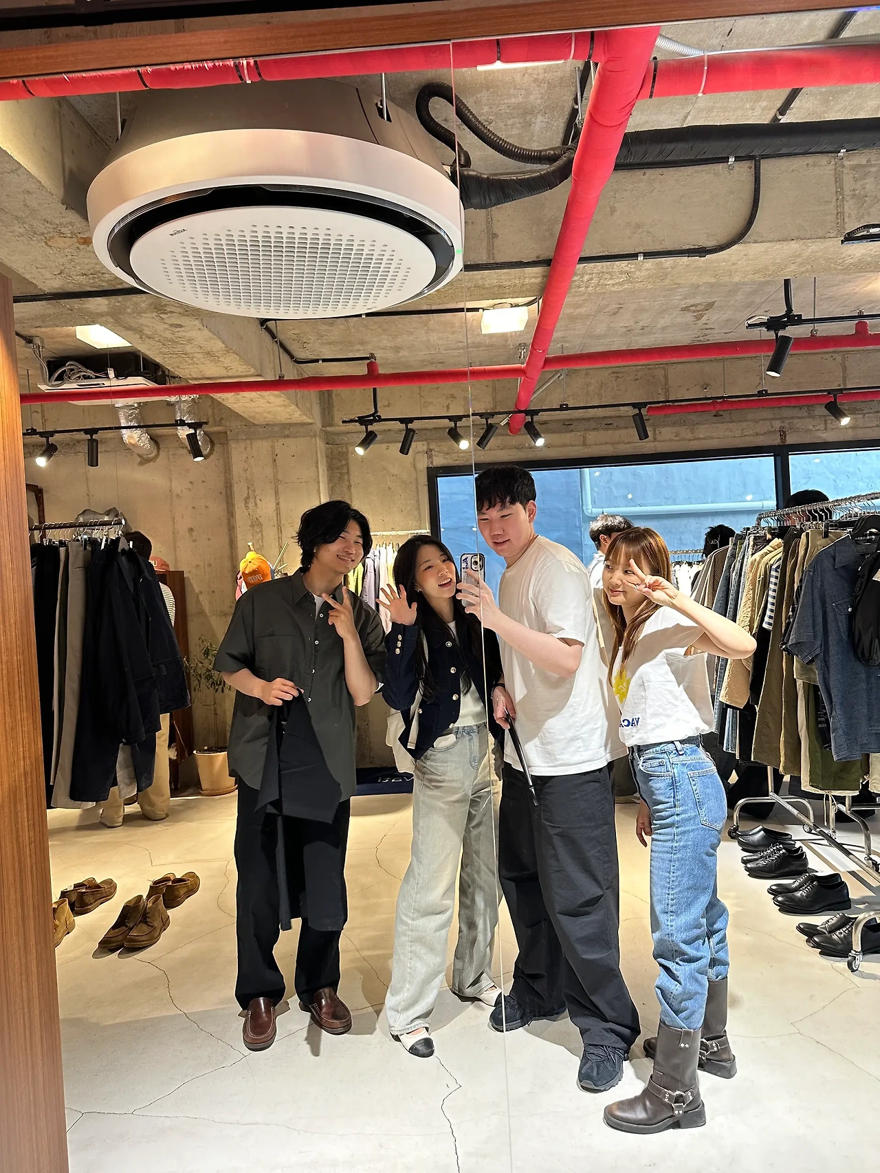 image?url=https%3A%2F%2Ffgobbnslcbjgothosvni.supabase.co%2Fstorage%2Fv1%2Fobject%2Fpublic%2Fimages%2Fpost_image%2F2024-07-26T02%3A38%3A30.925Z-41dc29a9-8dfb-4b28-8346-1751ac9c5d8f&w=1920&q=75