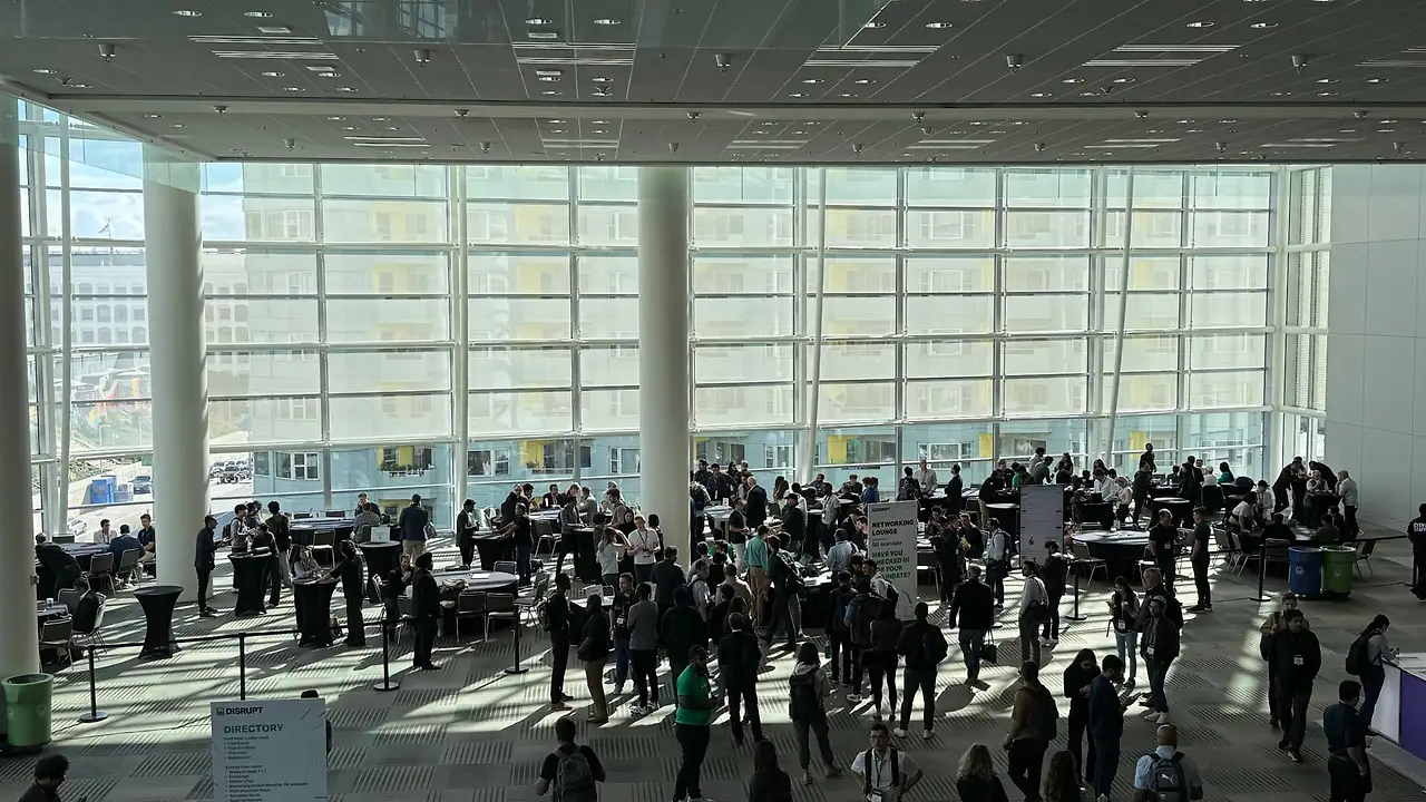 image?url=https%3A%2F%2Ffgobbnslcbjgothosvni.supabase.co%2Fstorage%2Fv1%2Fobject%2Fpublic%2Fimages%2Fpost_image%2F2024-11-25T06%3A26%3A27.450Z-3a2412bf-ea65-4256-b0ad-2ca0cf24a18d&w=1920&q=75