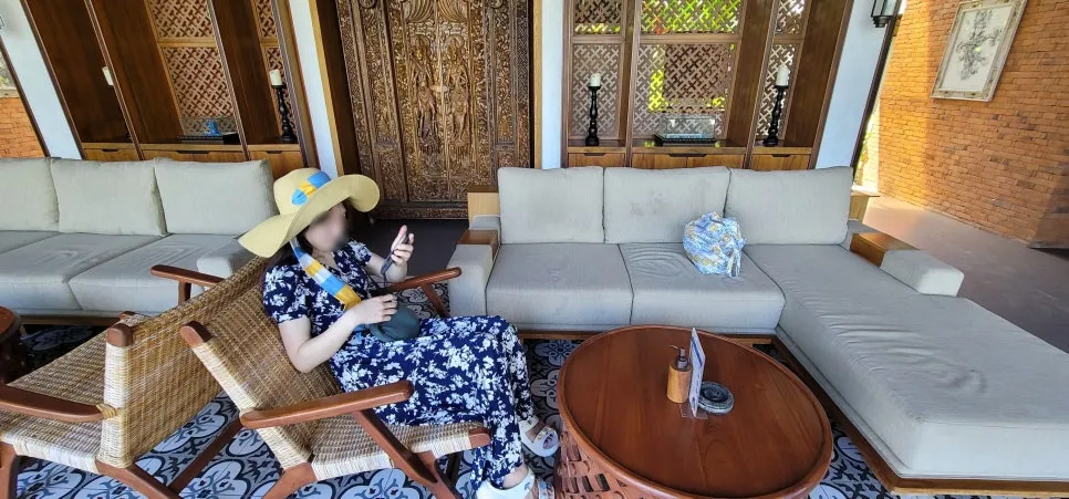 SE-644506bf-f012-40e8-aace-ff864c2a1db3.jpg?type=w966