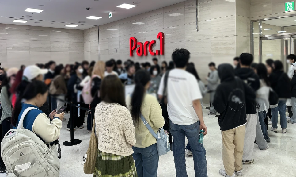 %EB%93%80_%EA%B0%80%EB%82%98%EB%94%94_%ED%8C%9D%EC%97%85%EC%8A%A4%ED%86%A0%EC%96%B4_03.png?type=w966