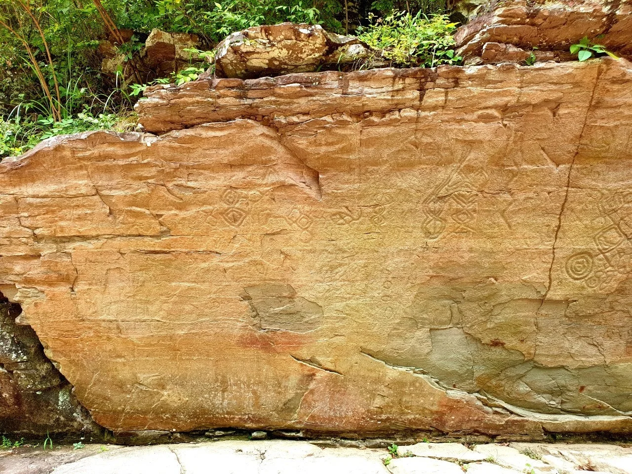 4_i2jUd018svc1b34qge6nz9uu_hhjmnc.jpg?type=e1920_std