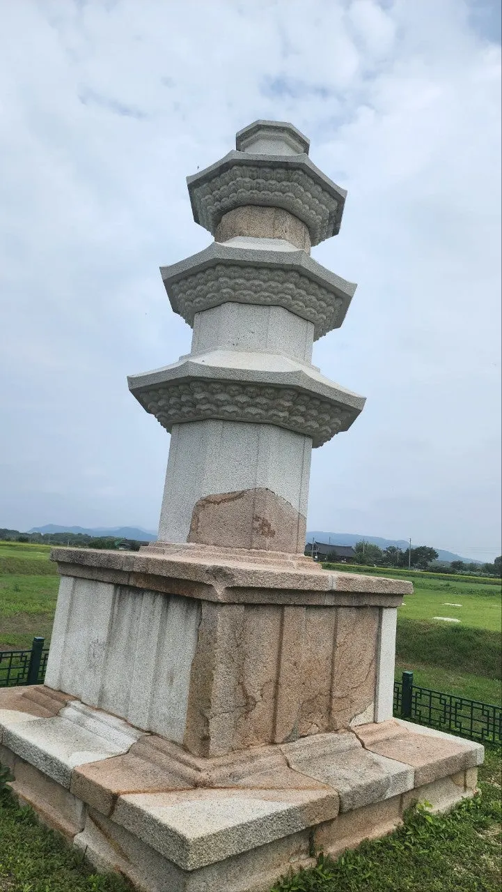 9_h84Ud018svc1270rpcn5btjd_hhjmnc.jpg?type=e1920_std