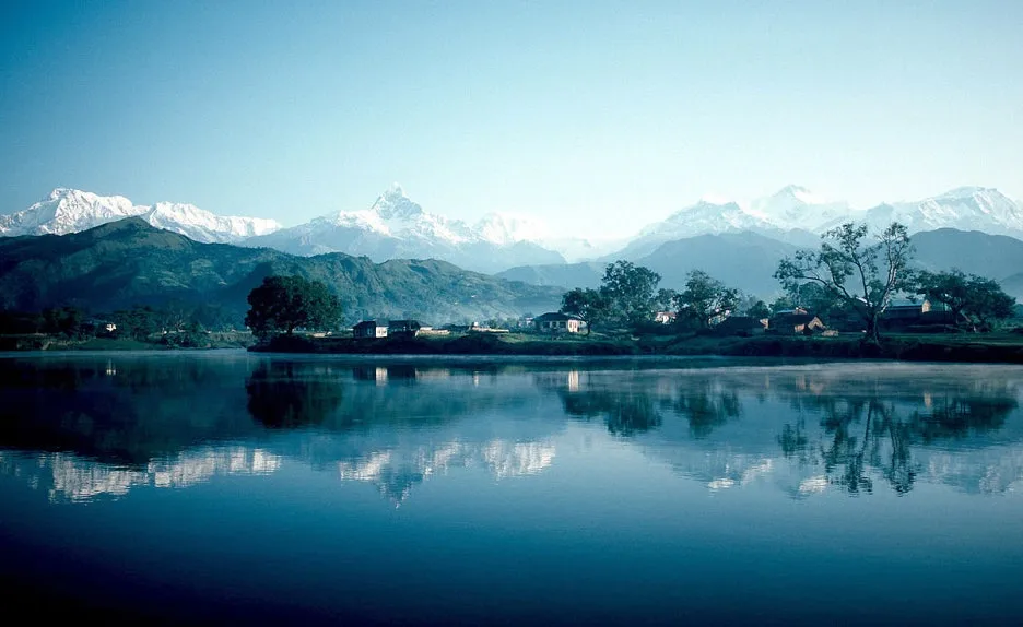 %ED%8F%AC%EC%B9%B4%EB%9D%BC_1200px-Pokhara_and_Phewa_Lake.jpg?type=w1