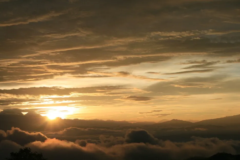 %EC%9D%BC%EC%B6%9C-%EB%82%98%EA%B0%88%EA%B3%B6%EC%97%90%EC%84%9C.JPG?type=w1