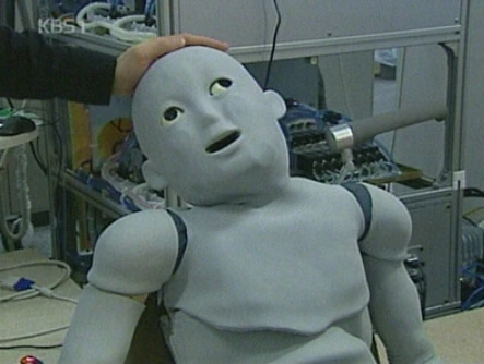 불쾌한 골짜기.PNG