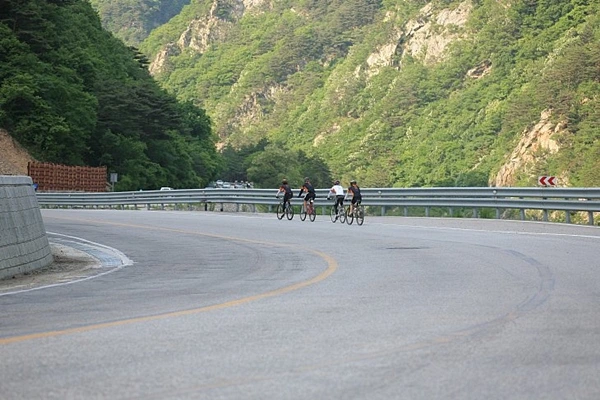 a0109537_4a2515078fbe4.jpg?type=w966