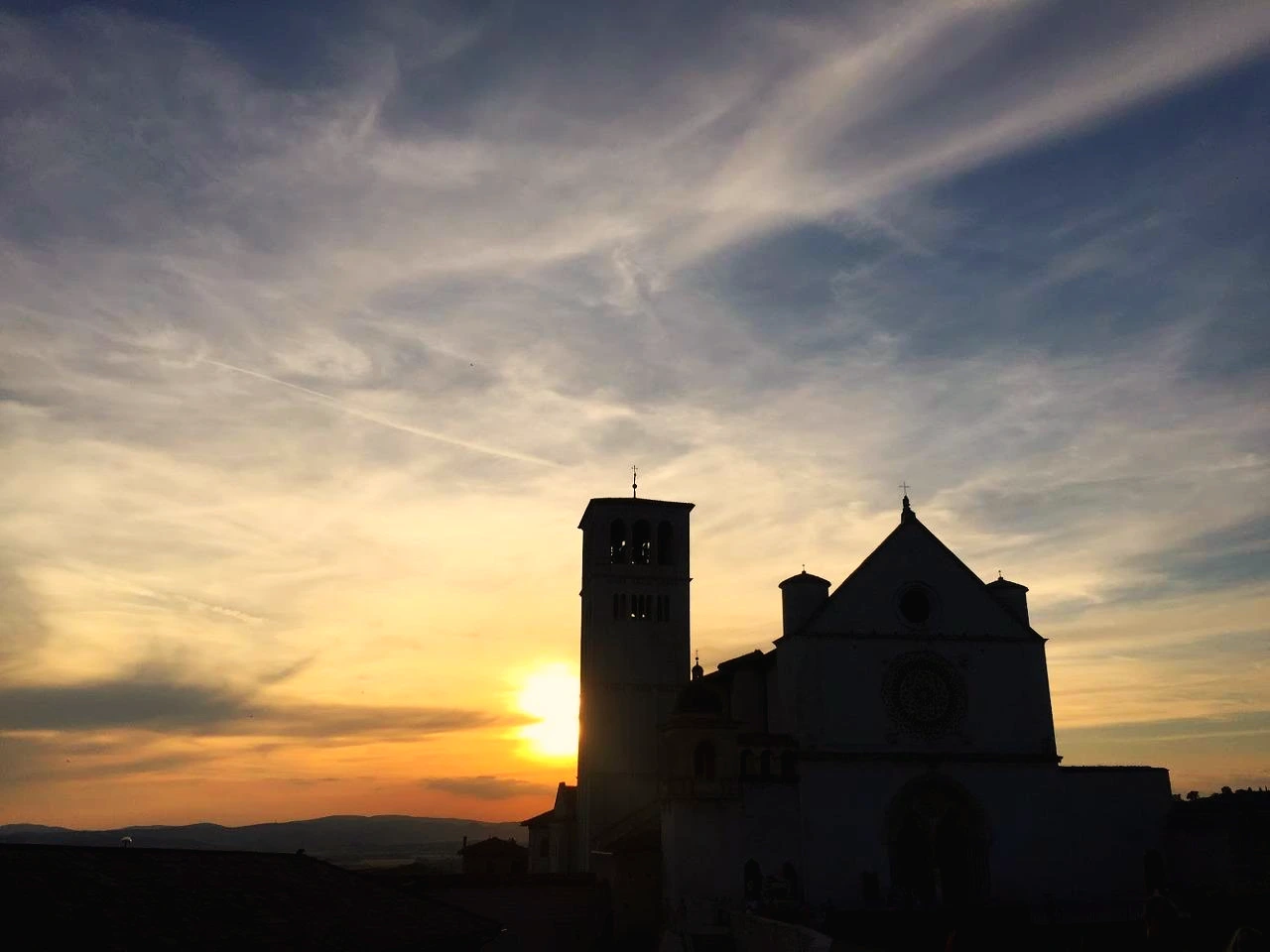 AM-JKLXThbE1c81Q7nvHr4NPbbrw3kbY_epx3A8ktzJa3bumPOun0LB3SNmO4sgFbpF4WJtKMx0pmcr7TAB0196NkeJ7CQzWoLQ1W9GiCpruHRZ_vVemWPc_T_KzRwLSd4jQ9o8OjXs6tbTTpqFnr4Pq2wfU=w1552-h1164-no?authuser=1