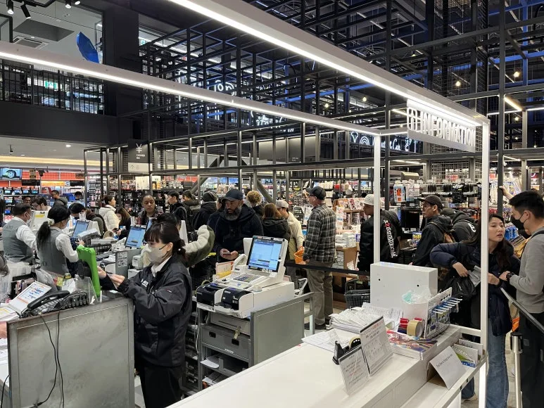 IMG_3860.JPG?type=w773