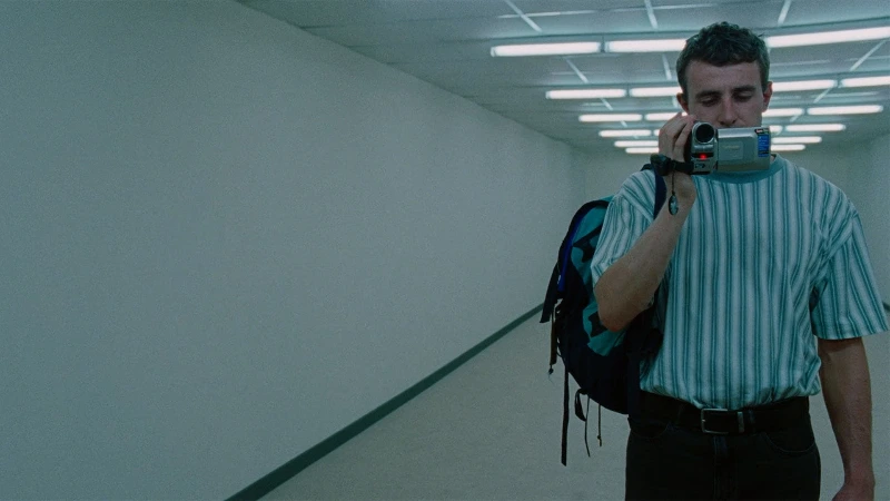 마지막 장면-흰 벽.jpeg