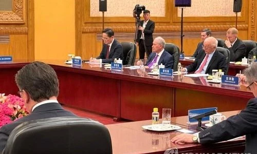 ?src=%22https%3A%2F%2Fimg7.yna.co.kr%2Fetc%2Finner%2FKR%2F2025%2F03%2F28%2FAKR20250328080500009_02_i_P4.jpg%22&type=ff500_300