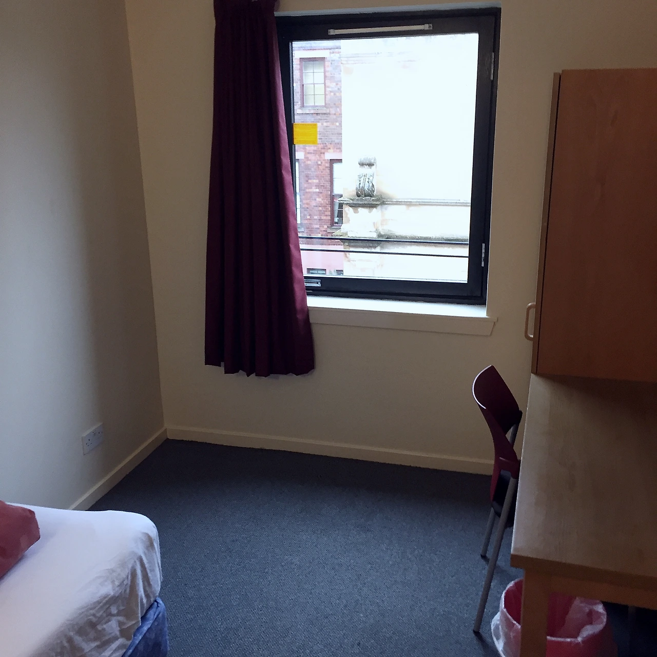 04화 평화가 대학 기숙사와 함께