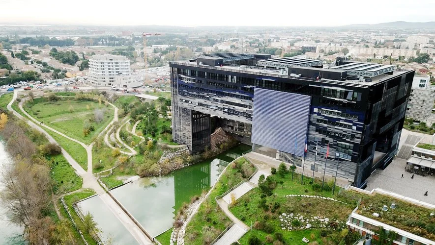 image_(2).jpg?type=w966