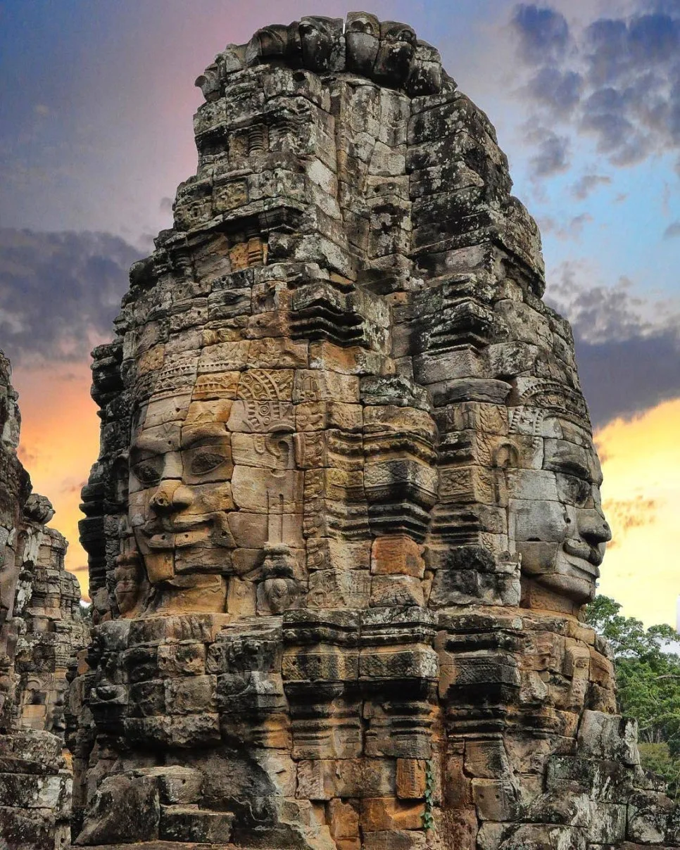 bayon-temple-2.jpg?type=w966
