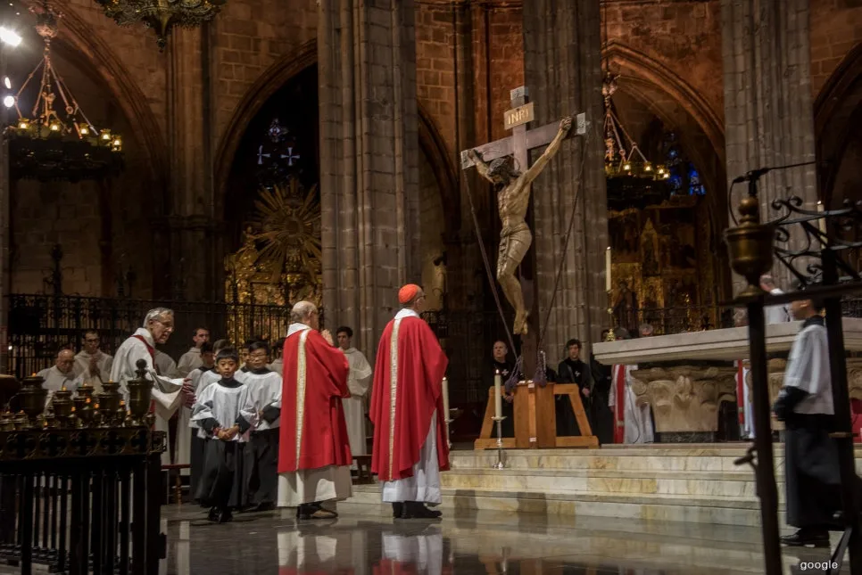 202203actes-de-divendres-16-scaled-1%EC%88%98%EC%A0%95.jpg?type=w966