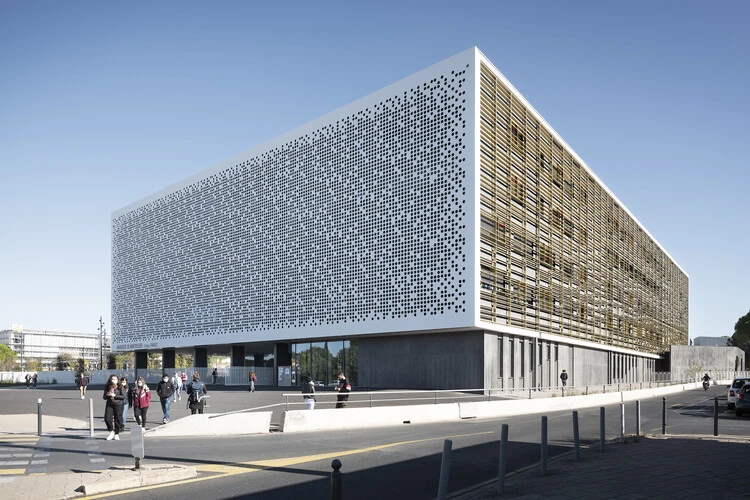 village-des-sciences-bpa-architecture_5.jpg?type=w966