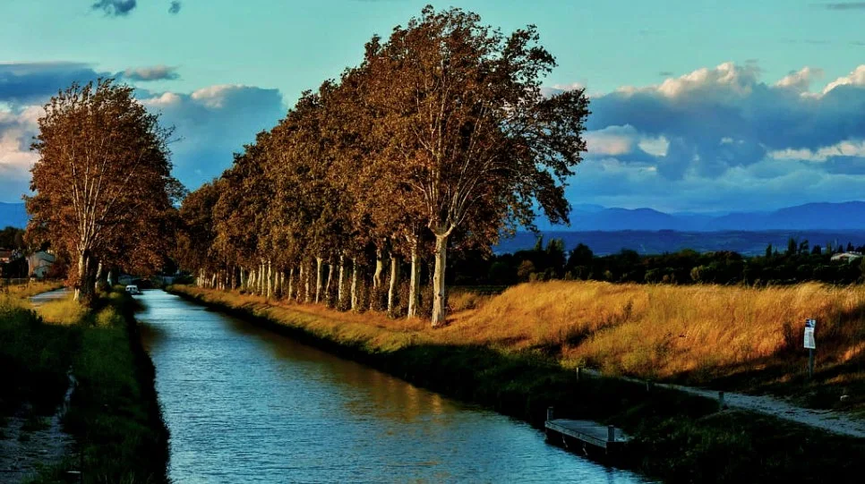 canaldejonctionagailhoustyaucoucher01c-1024x574%EC%88%98%EC%A0%95.jpg?type=w966