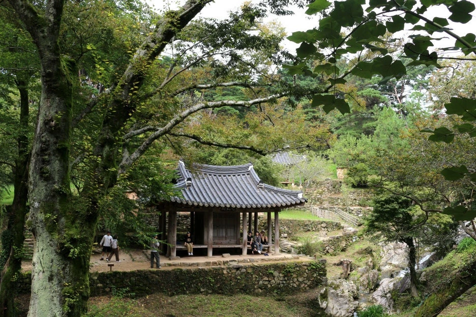 img.jpg?credential=yqXZFxpELC7KVnFOS48ylbz2pIh7yKj8&expires=1761922799&allow_ip=&allow_referer=&signature=j%2FuzSeYj9Rd5m7fYGsoxK6tF8C8%3D