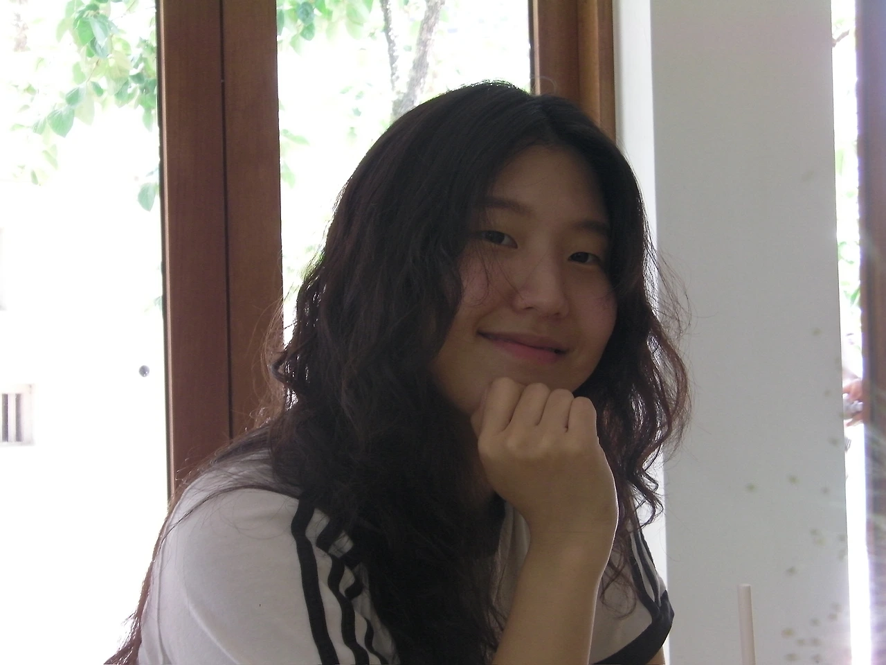 김민경 작가님 프로필 사진.JPG