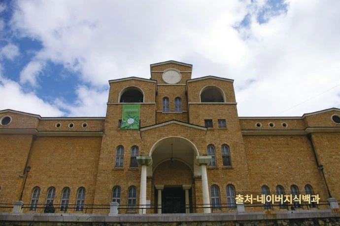 ?src=%22https%3A%2F%2Fdbscthumb-phinf.pstatic.net%2F5885_000_8%2F20201012122514129_EERI473TO.jpg%2Ffb209_20_i1.jpg%3Ftype%3Dw690_fst%26wm%3DN%22&twidth=690&theight=458&opts=17