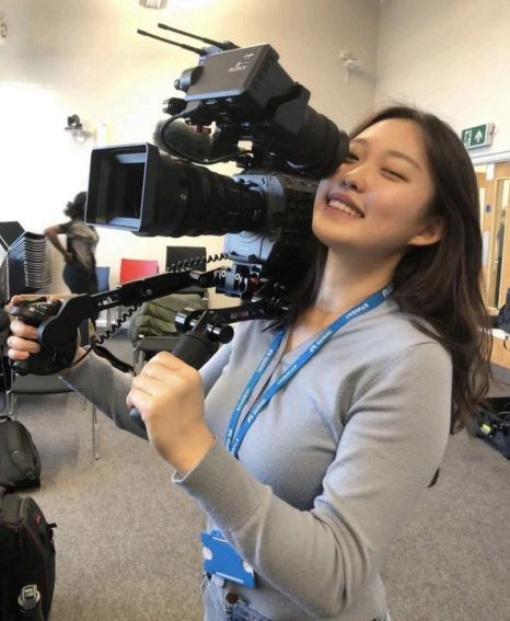 %EC%9D%B8%ED%84%B0%EB%B7%B0.png?type=w466