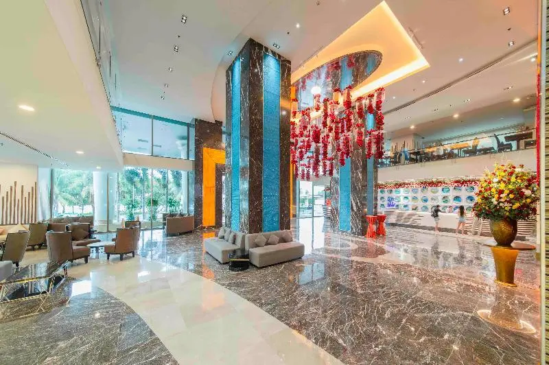 990910b2d7ae17f17e3a6617fe40204a.jpg?s=800x&ce=0