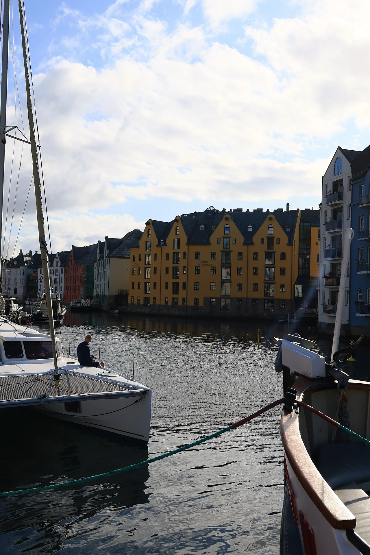 25.7 올레순 항구10.JPG