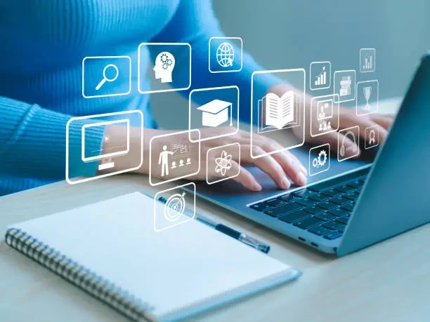 e-%EB%9F%AC%EB%8B%9D-%EA%B5%90%EC%9C%A1-%EC%9D%B8%ED%84%B0%EB%84%B7-%EC%88%98%EC%97%85-%EB%B0%8F-%EC%98%A8%EB%9D%BC%EC%9D%B8-%ED%95%99%EC%8A%B5-%EC%83%88%EB%A1%9C%EC%9A%B4-%EA%B8%B0%EC%88%A0-%EA%B0%9C%EB%B0%9C%EC%9D%84-%EC%9C%84%ED%95%9C-%EB%94%94%EC%A7%80%ED%84%B8-%EA%B3%BC%EC%A0%95.webp?a=1&b=1&s=612x612&w=0&k=20&c=BW6enPy8JS7Lzyx7xm_mkMb8n7-YjkDaPZCRELkE7-Y=