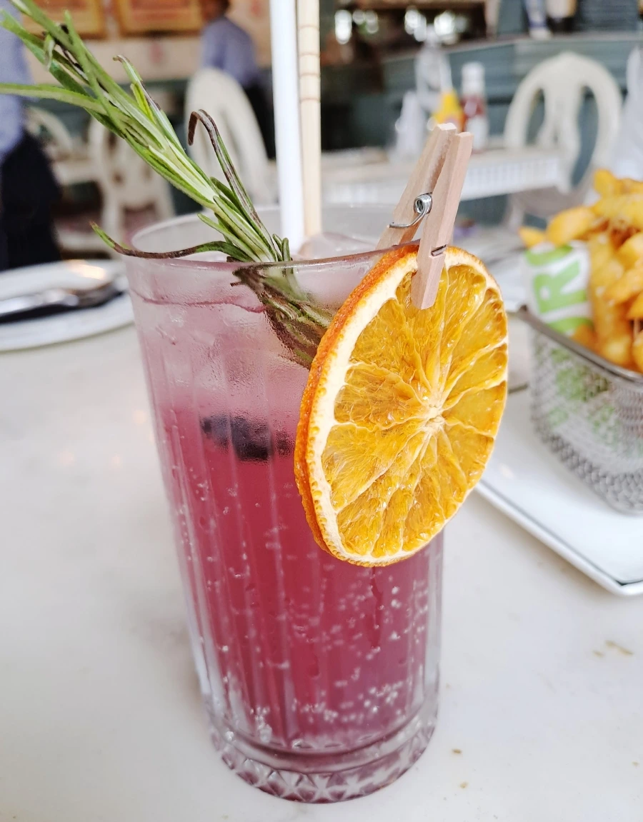 1731826792357.jpg?type=w1